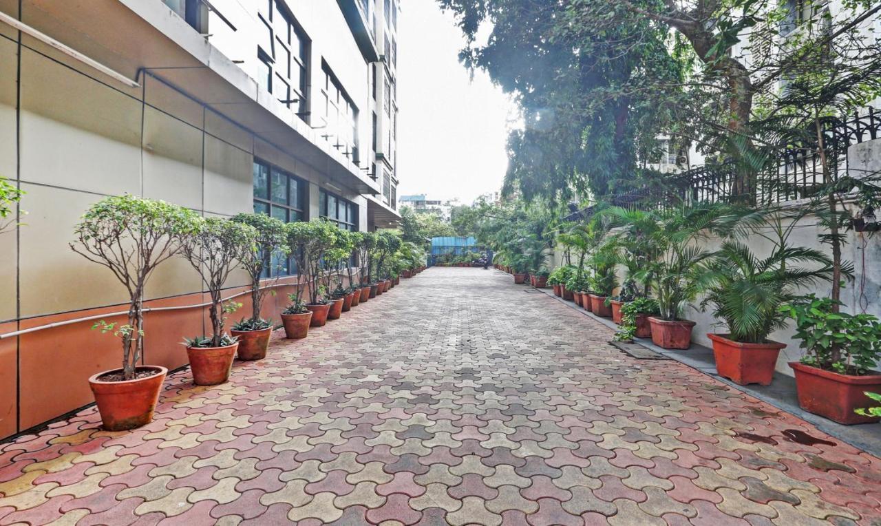Treebo Welcome Apartments Мумбаи Экстерьер фото